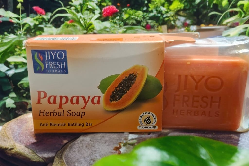 Papaya Herbal Soap 100gm (Pack of 2)